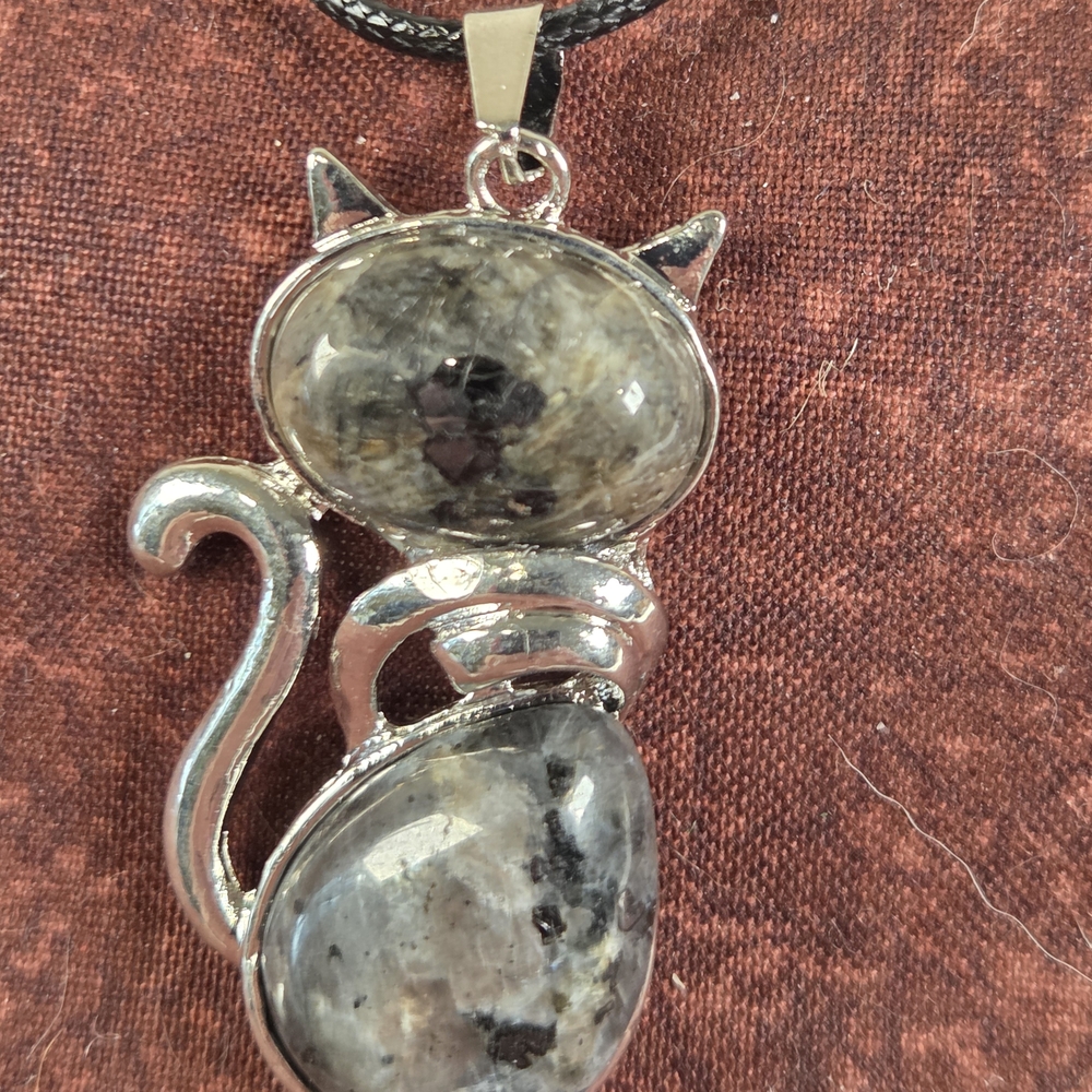 Silver Cat Pendant with Black and Gray Stone